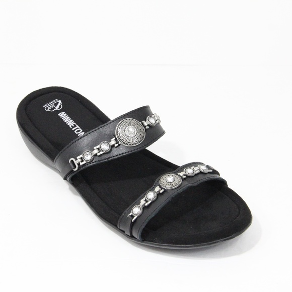 Minnetonka Sandals NEW sz 11 Women Black Leather Slide Western Shoes - Picture 3 of 7